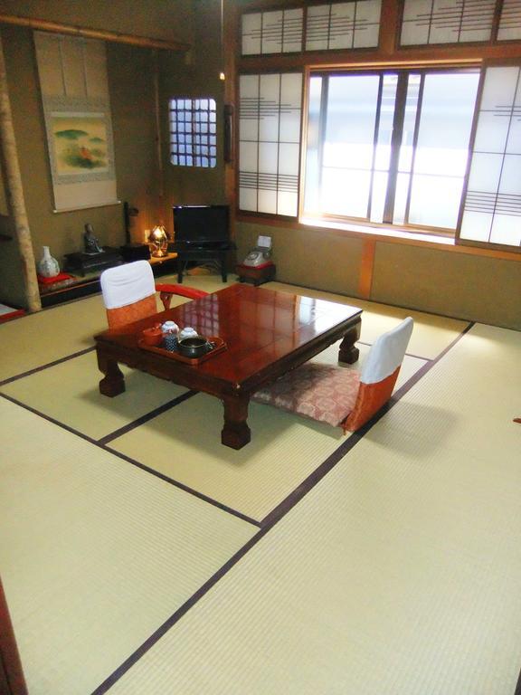 Sumiyoshi Ryokan Takayama  Bilik gambar