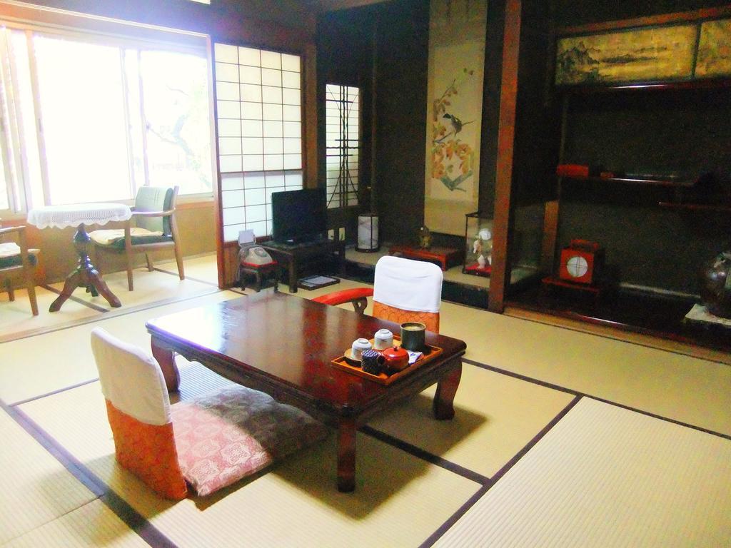 Sumiyoshi Ryokan Takayama  Bilik gambar